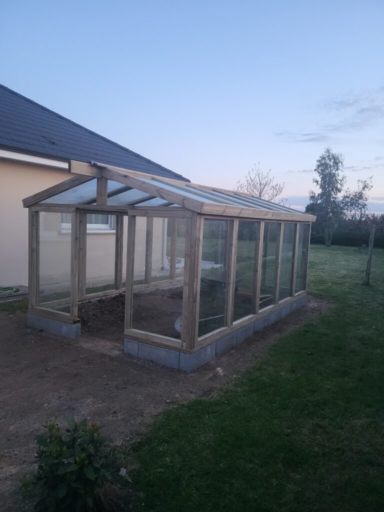 Création d'une serre de jardin sur mesure Octeville-sur-mer