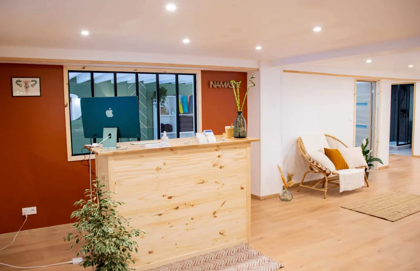 Rénovation d'un plateau de bureau avec aménagements sur mesure Le Havre