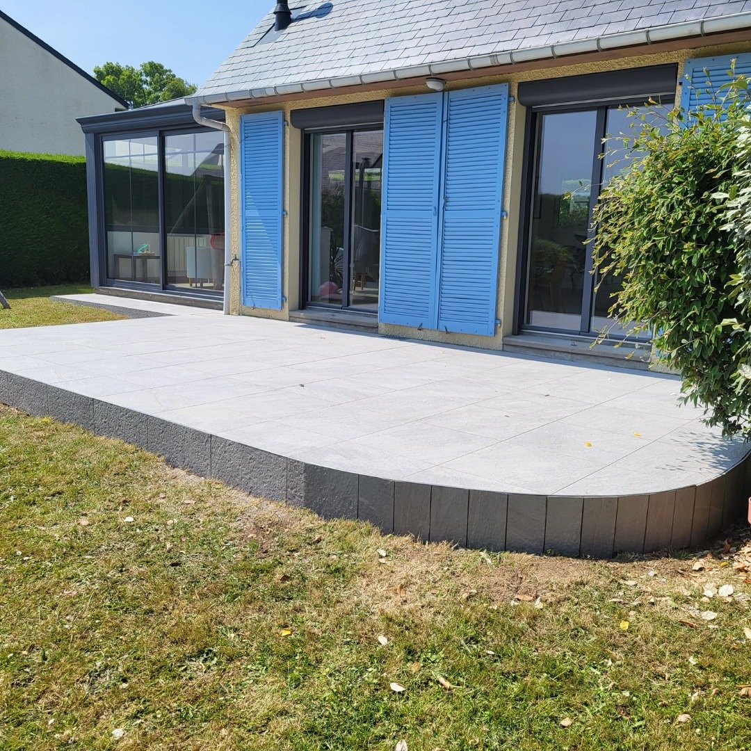 Pose d'une terrasse carrelage Montivilliers