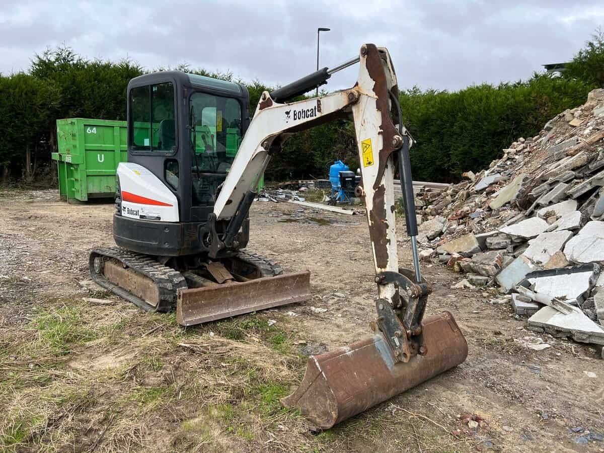 Mini-pelle E26 Bobcat